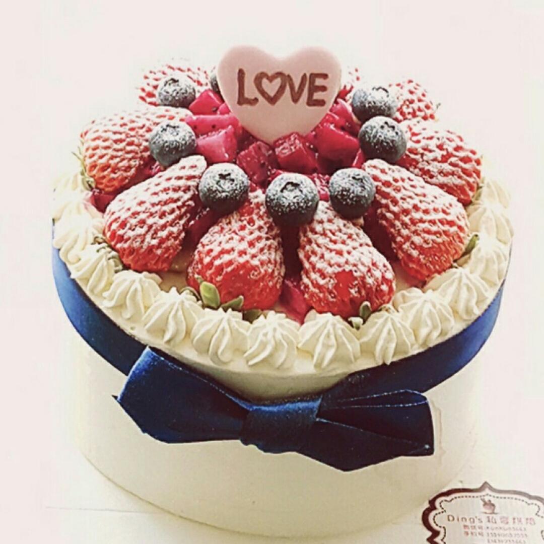 天蓝色和橘黄色