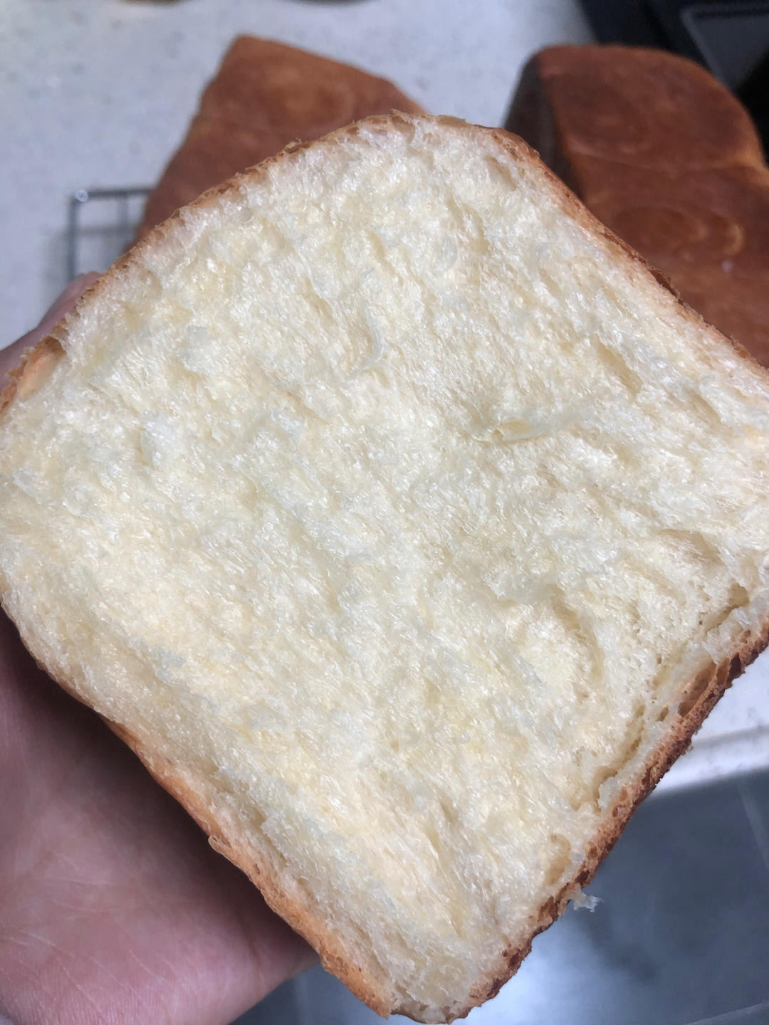 奶香纯粹的重料淡奶油吐司