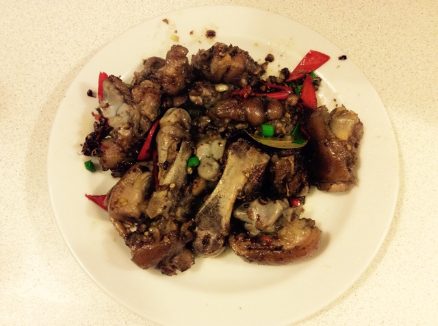 老丁的私房菜－红烧猪蹄