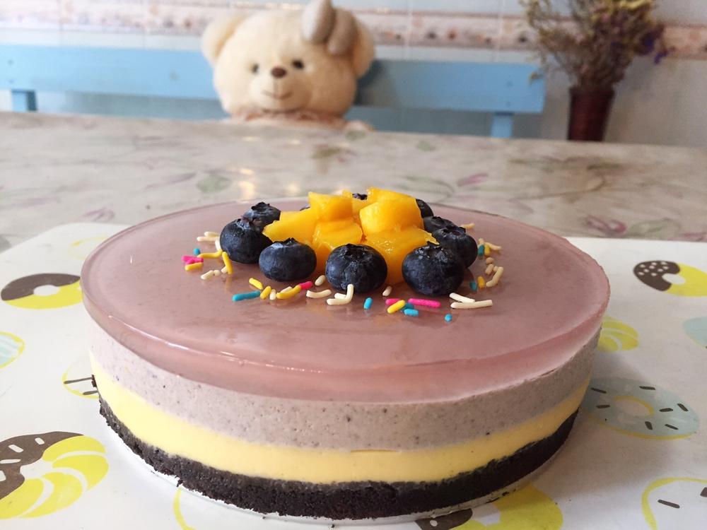 6寸蓝莓芒果慕斯