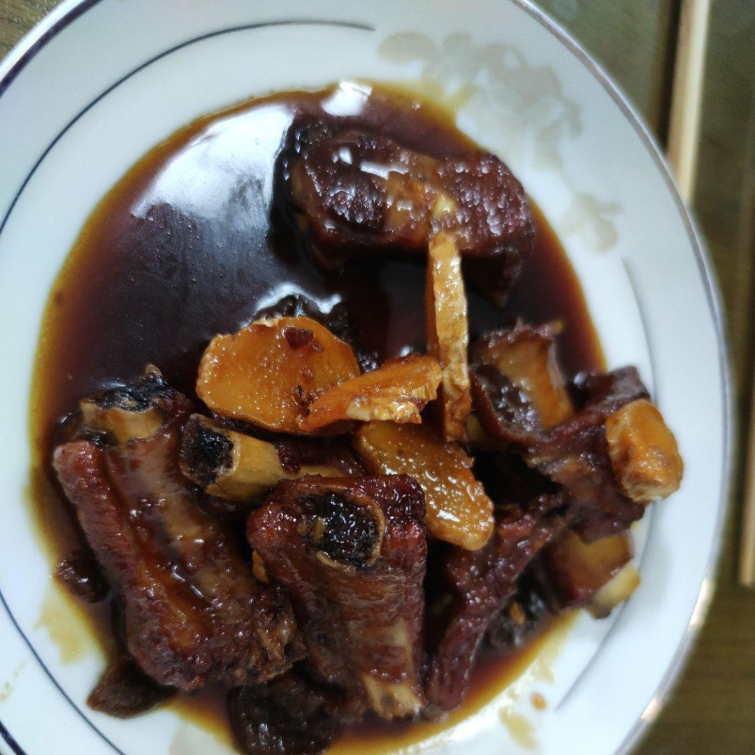 厨师长教你：“糖醋排骨”的创新做法，味道香甜不腻口，先收藏了