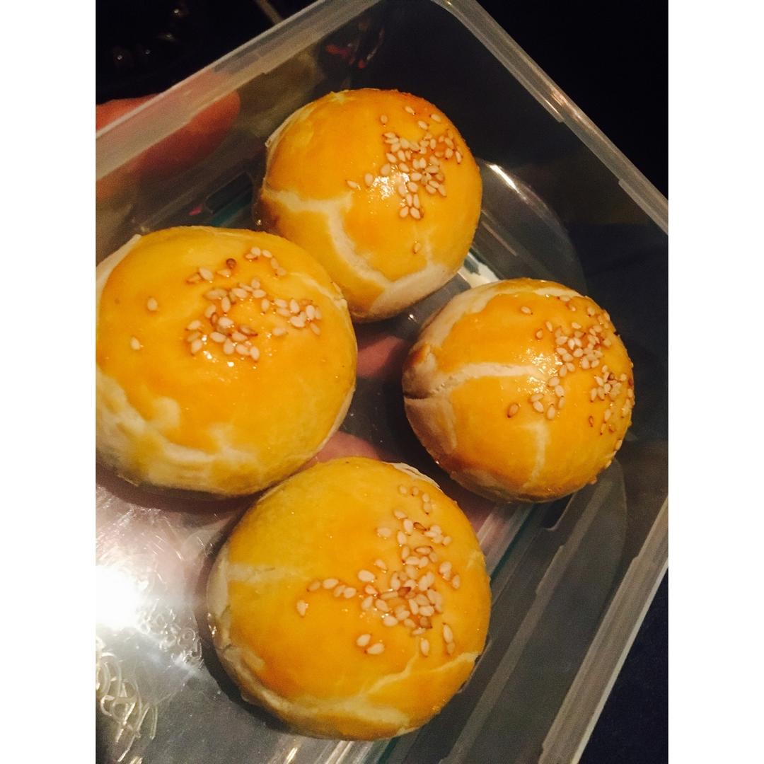 蛋黄酥（古早味）