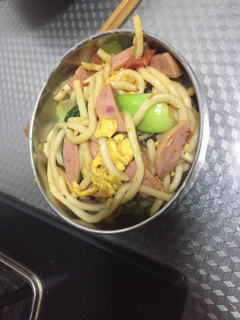 简单易学🥇一口上瘾好吃到流泪的黑椒乌冬面