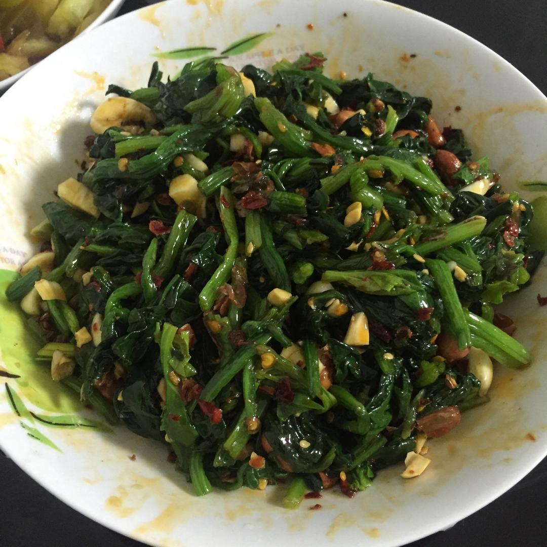凉拌菠菜