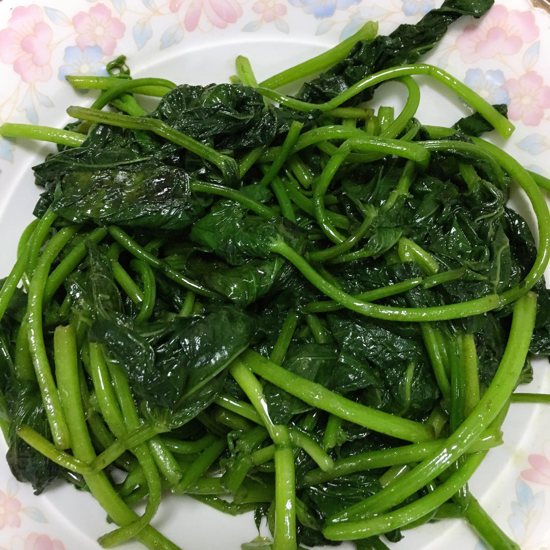 清炒地瓜叶
