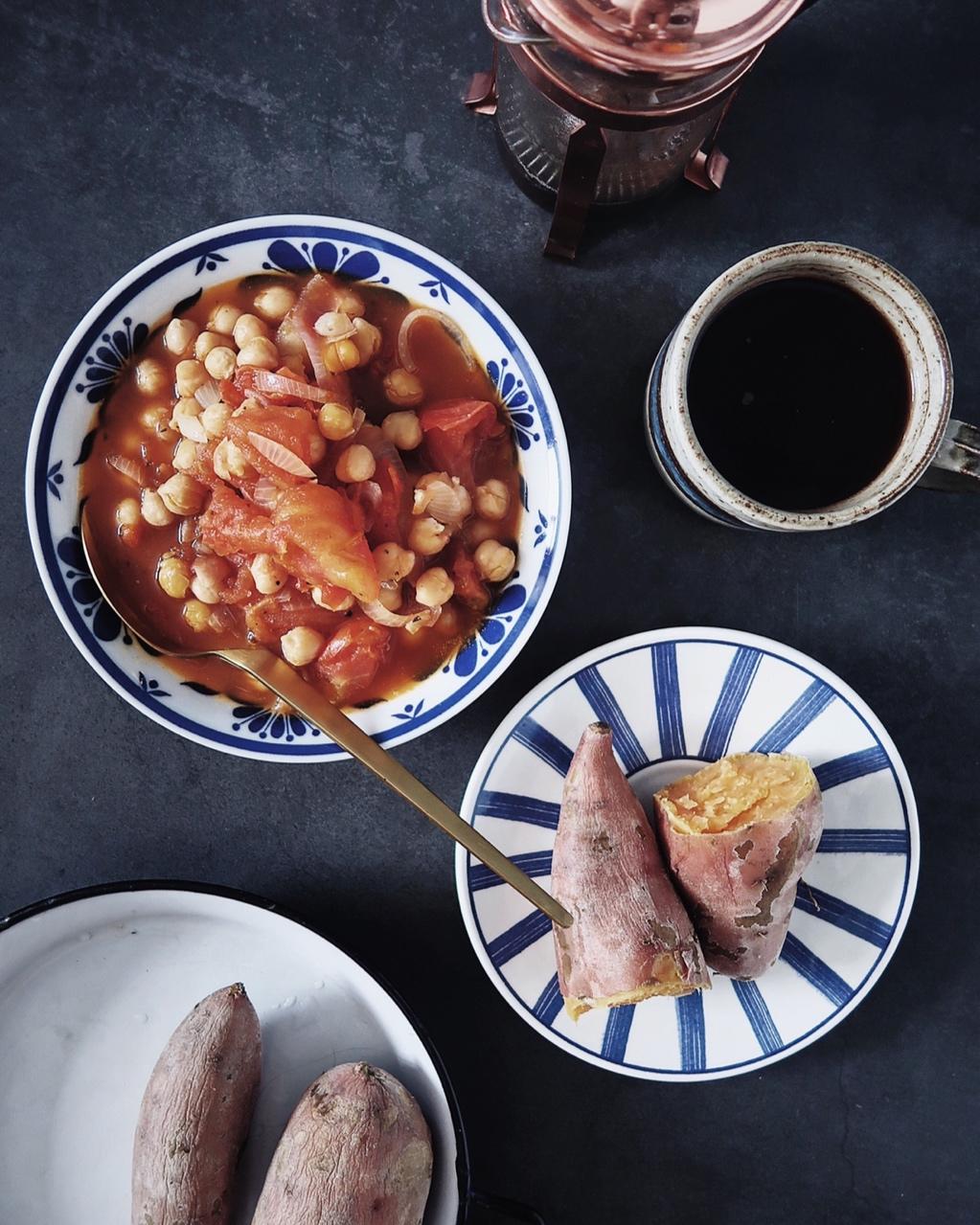 四十九日的早餐桌丨颜色的世界