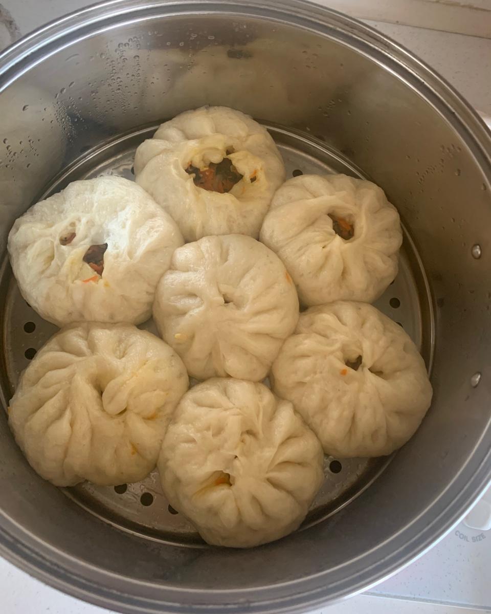 胡萝卜木耳鸡蛋素包子