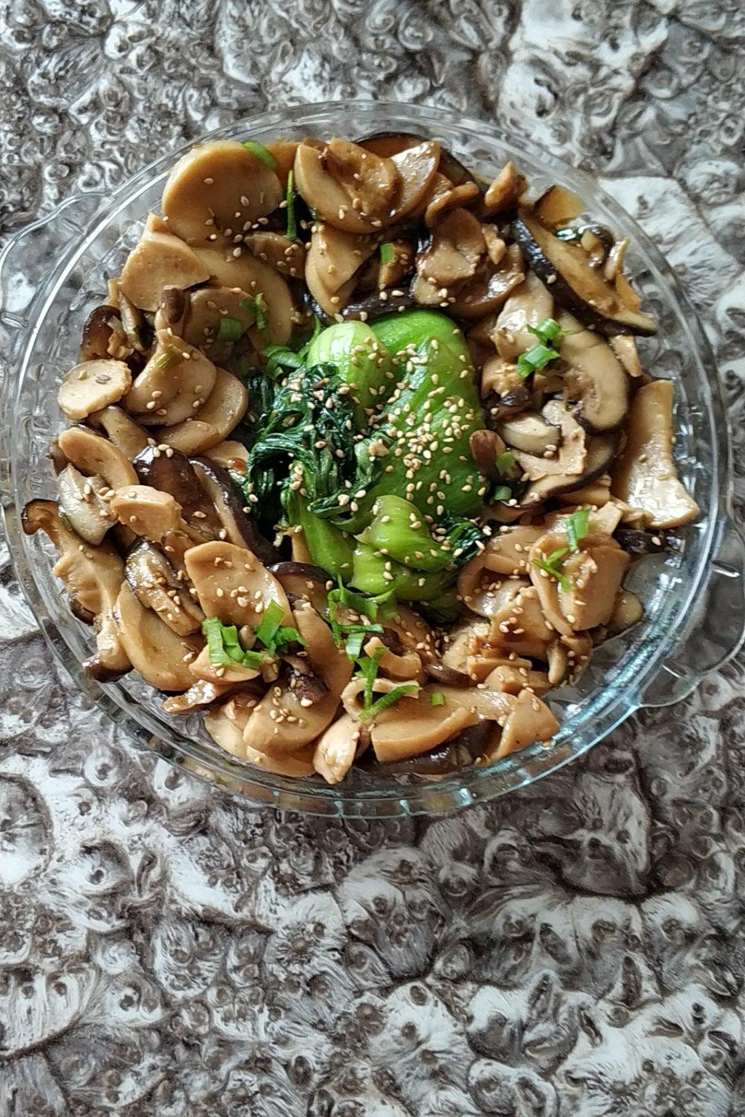 蚝油香菇油菜