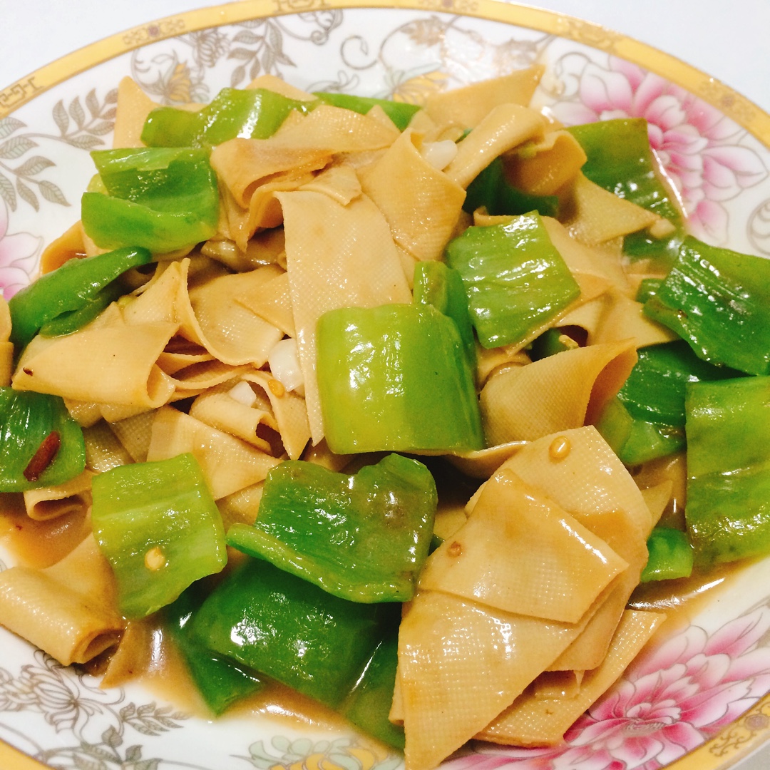 东北尖椒干豆腐