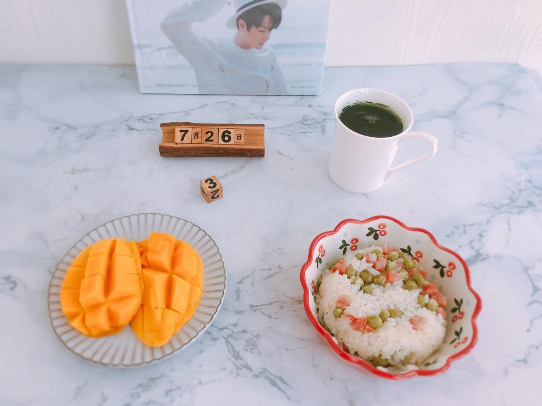 火腿豌豆糯米饭