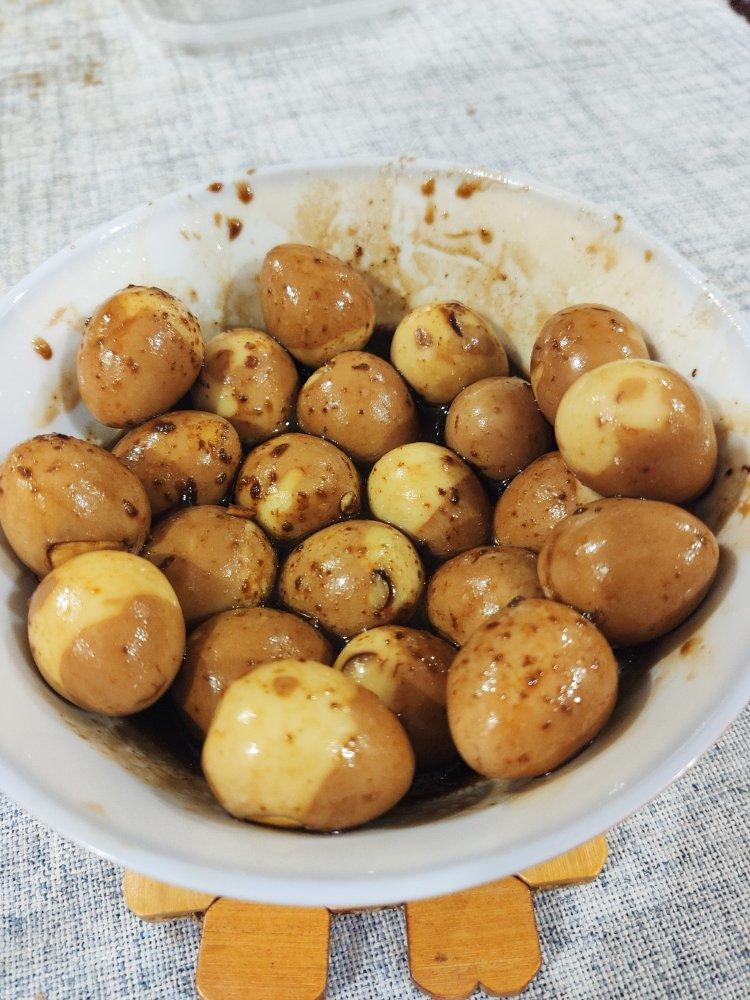 乡巴佬卤鹌鹑蛋