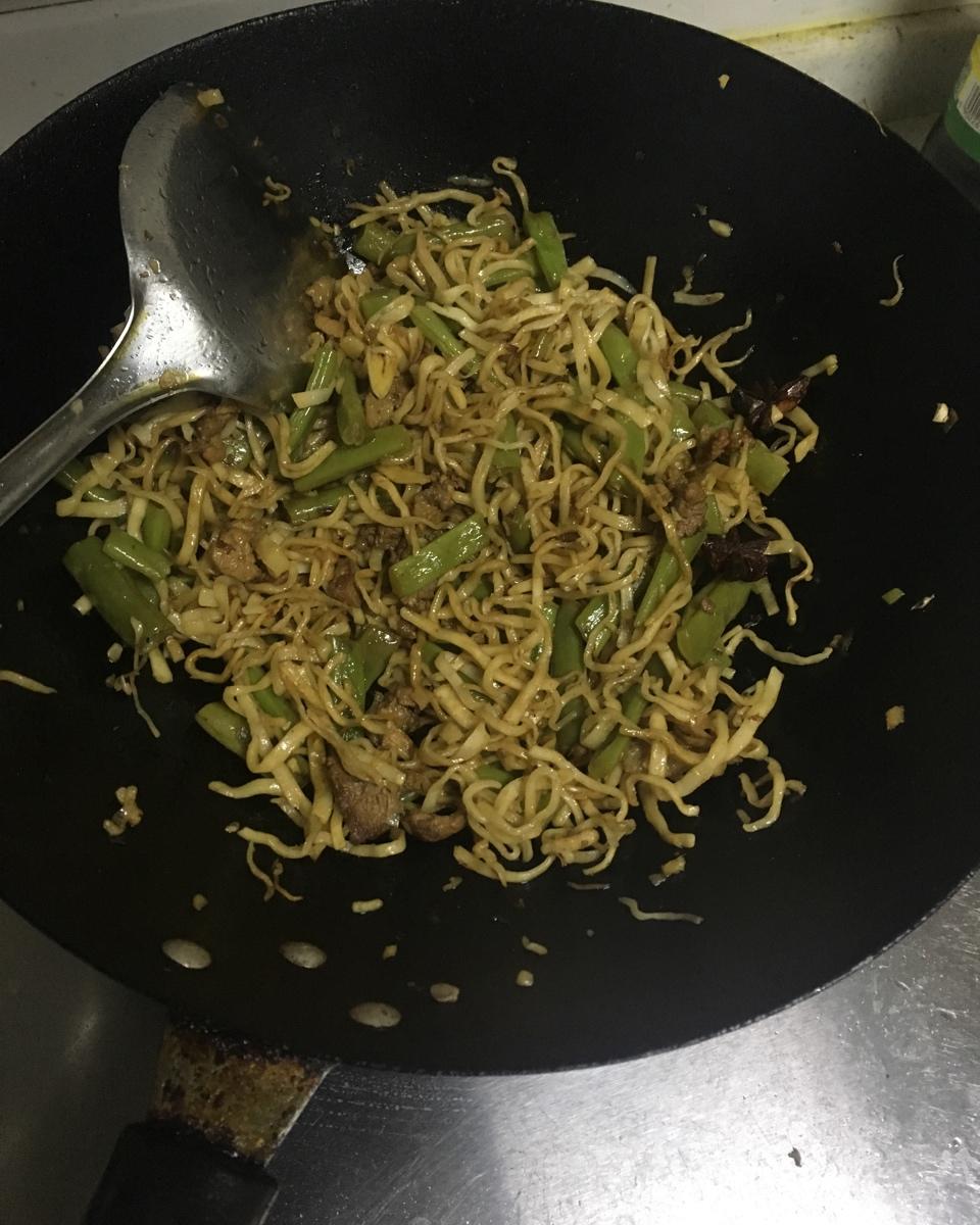 豆角焖面