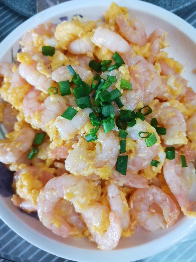 迷迭香：滑蛋虾仁
