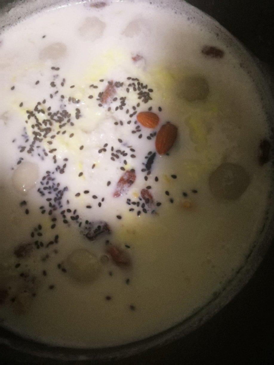 牛奶鸡蛋醪糟