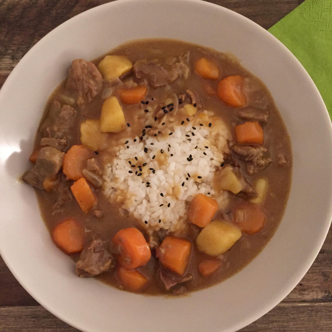 日式咖喱牛肉饭