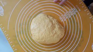 南瓜奶酪小熊面包的做法 步骤6