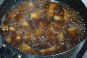 连汤汁都能干掉三碗饭的鲍鱼红烧肉的做法 步骤8
