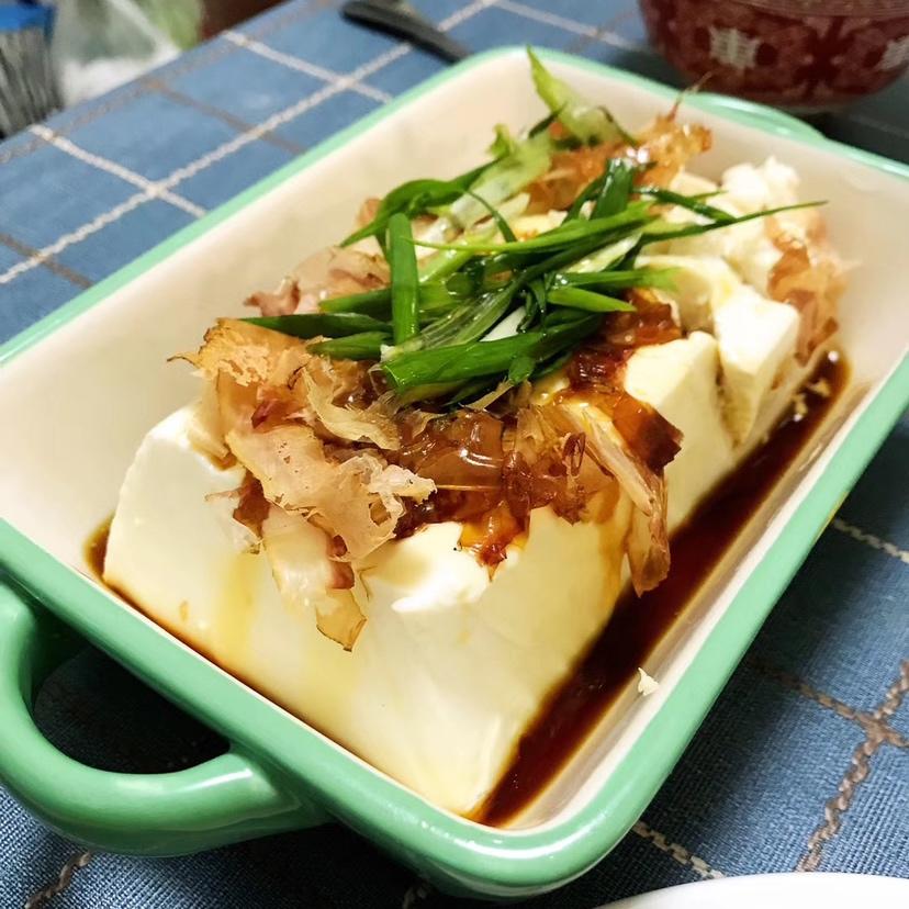 冷奴（日式冷豆腐）