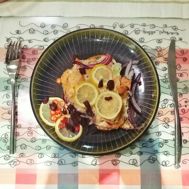 香烤三文鱼&小米--baked salmon and couscous