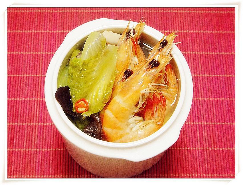 【食纪】木耳鲜虾杂菜汤的做法