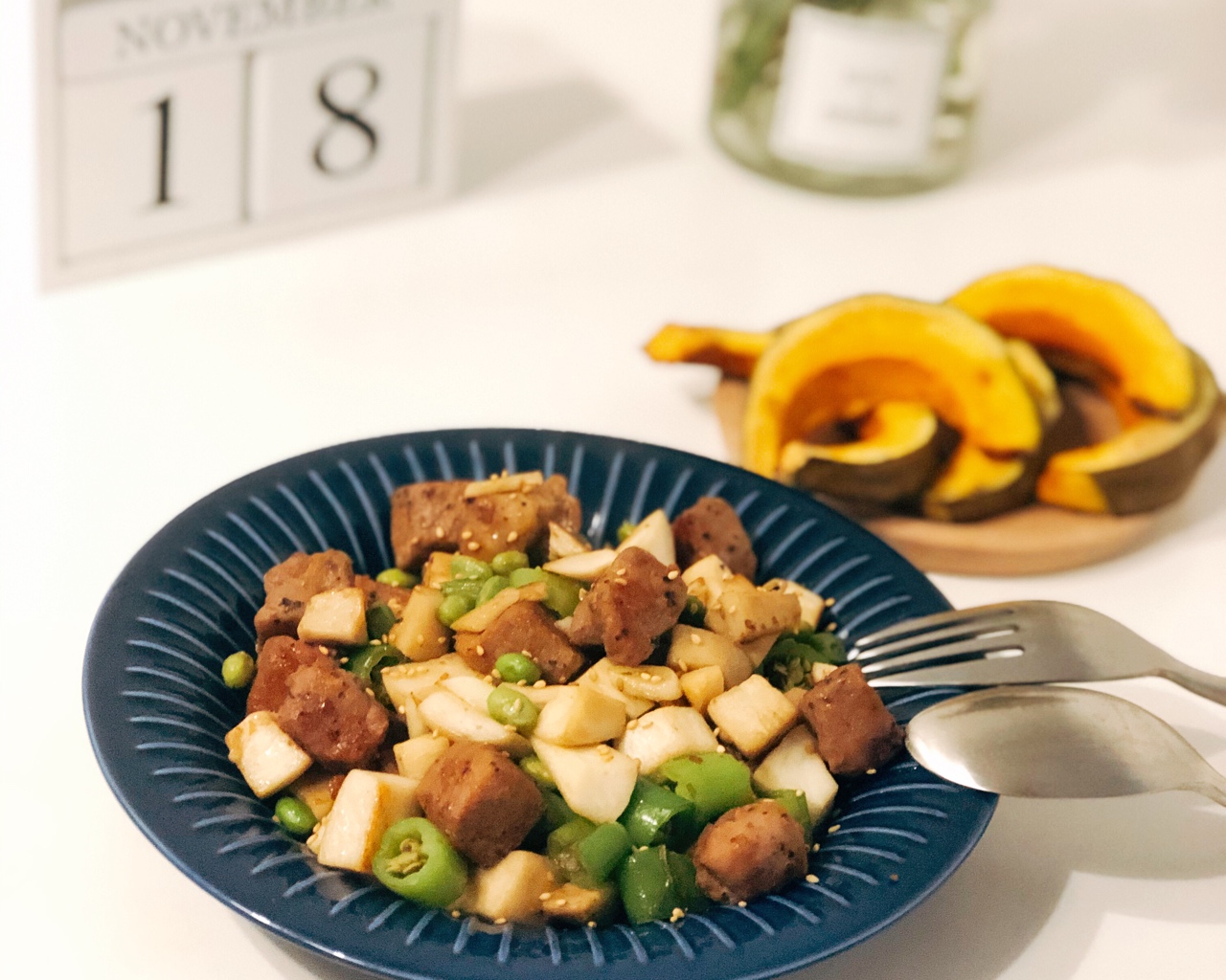 杏鲍菇黑椒牛肉—减脂快手菜的做法