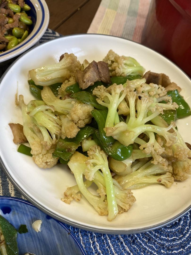 老丁的私房菜-干锅花菜