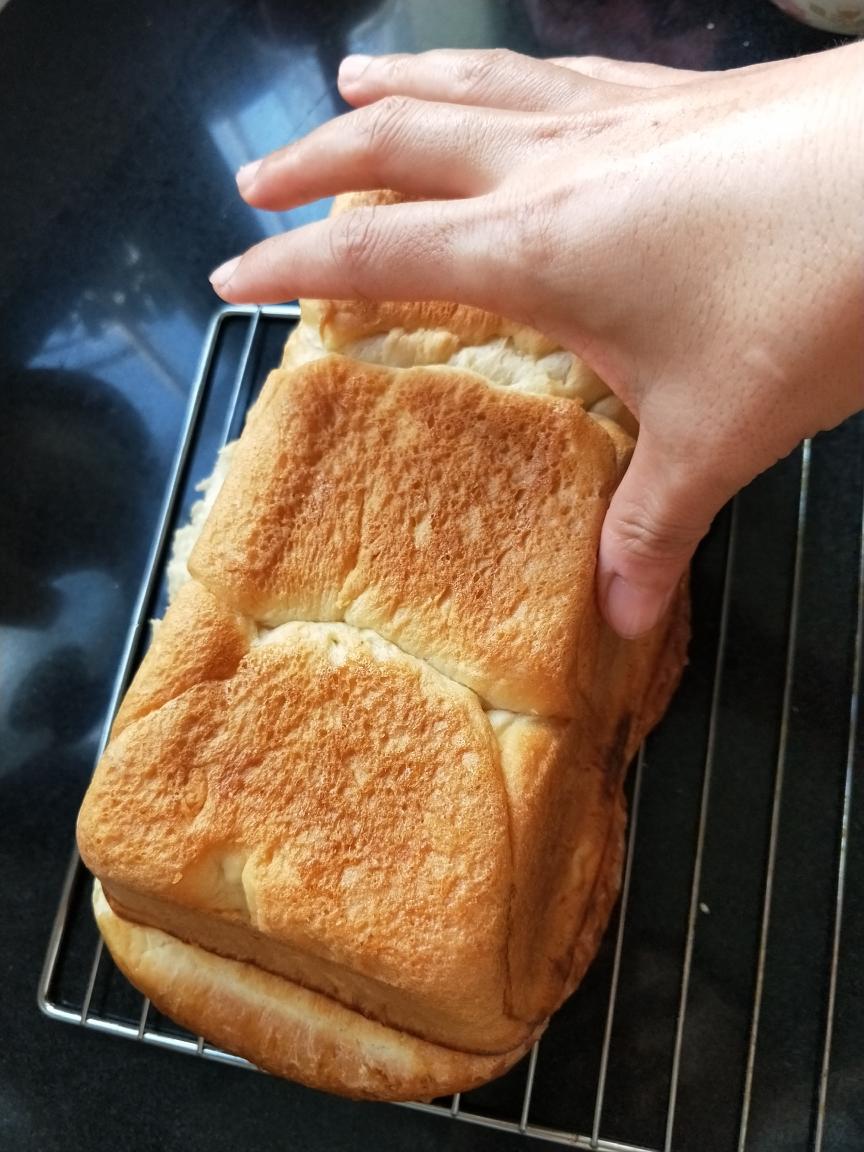 纯奶手撕吐司的做法 步骤1
