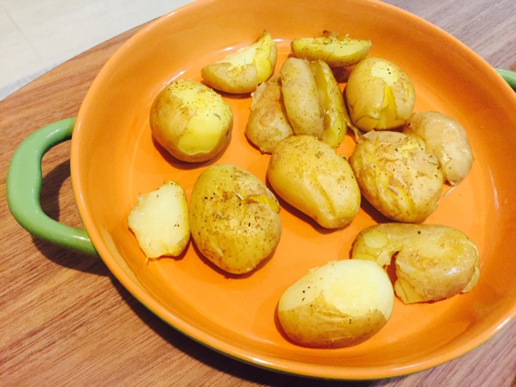 迷迭香烤小土豆