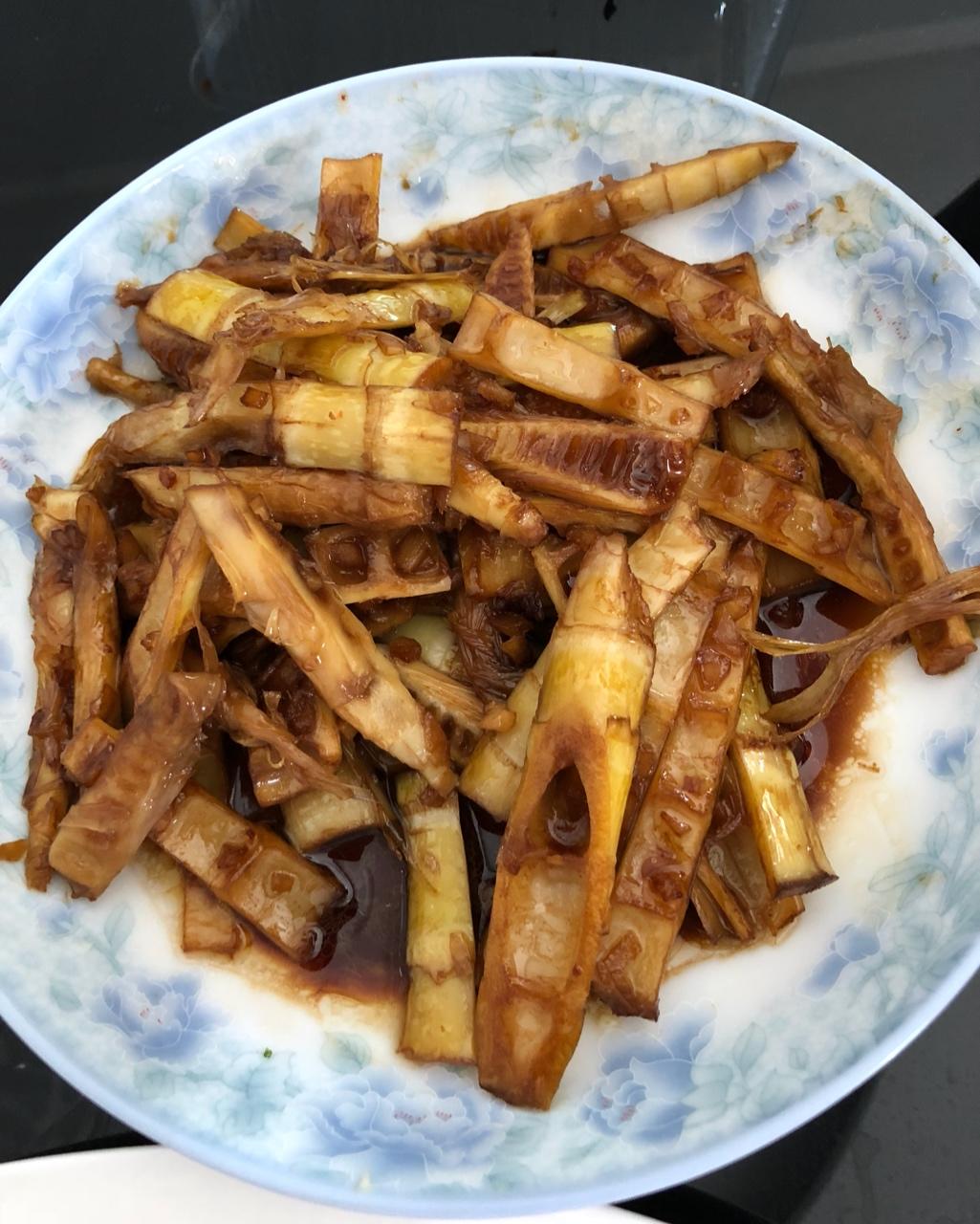 油焖冬笋
