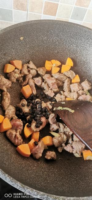 黑胡椒杏鲍菇牛肉粒的做法 步骤8