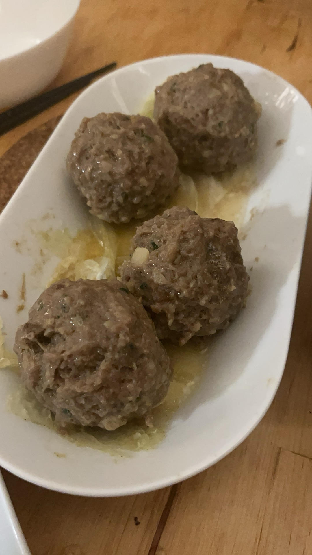 广式点心：水煮/蒸牛肉丸