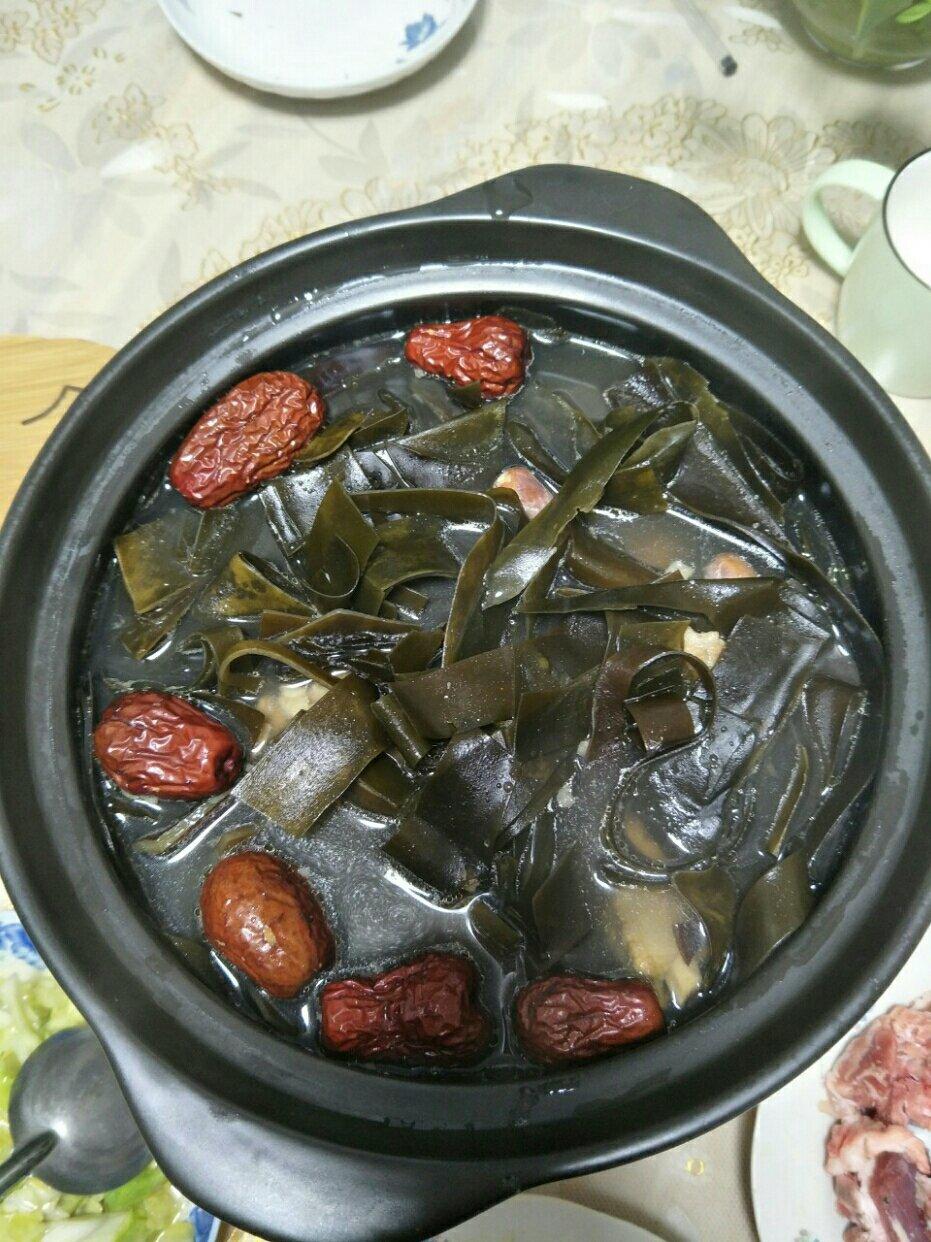 海带排骨汤