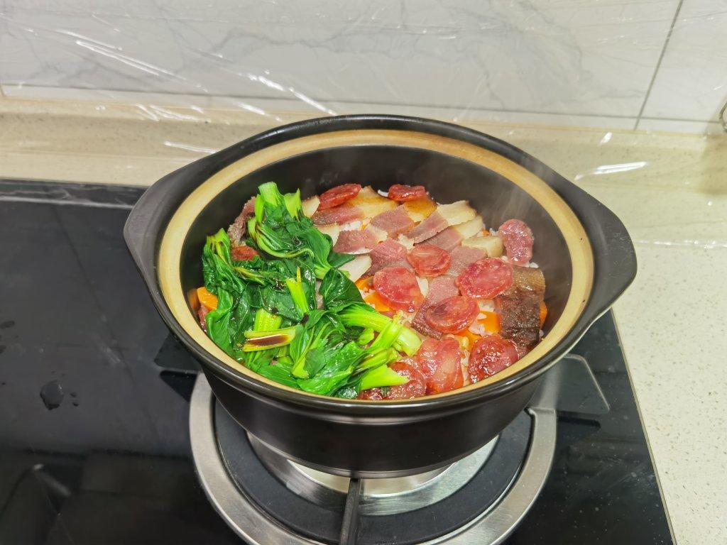 广式腊肠之煲仔饭