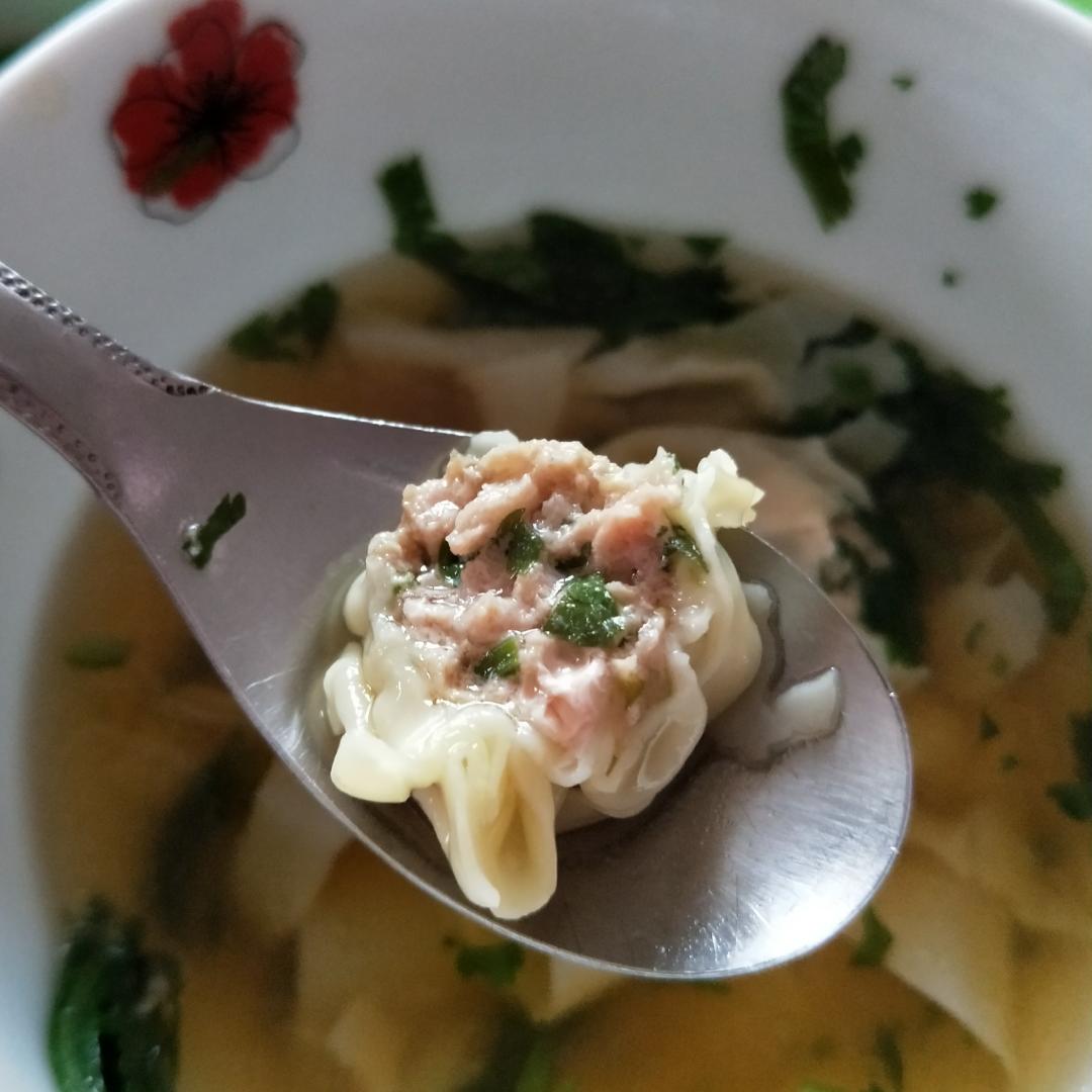 三鲜小馄饨
