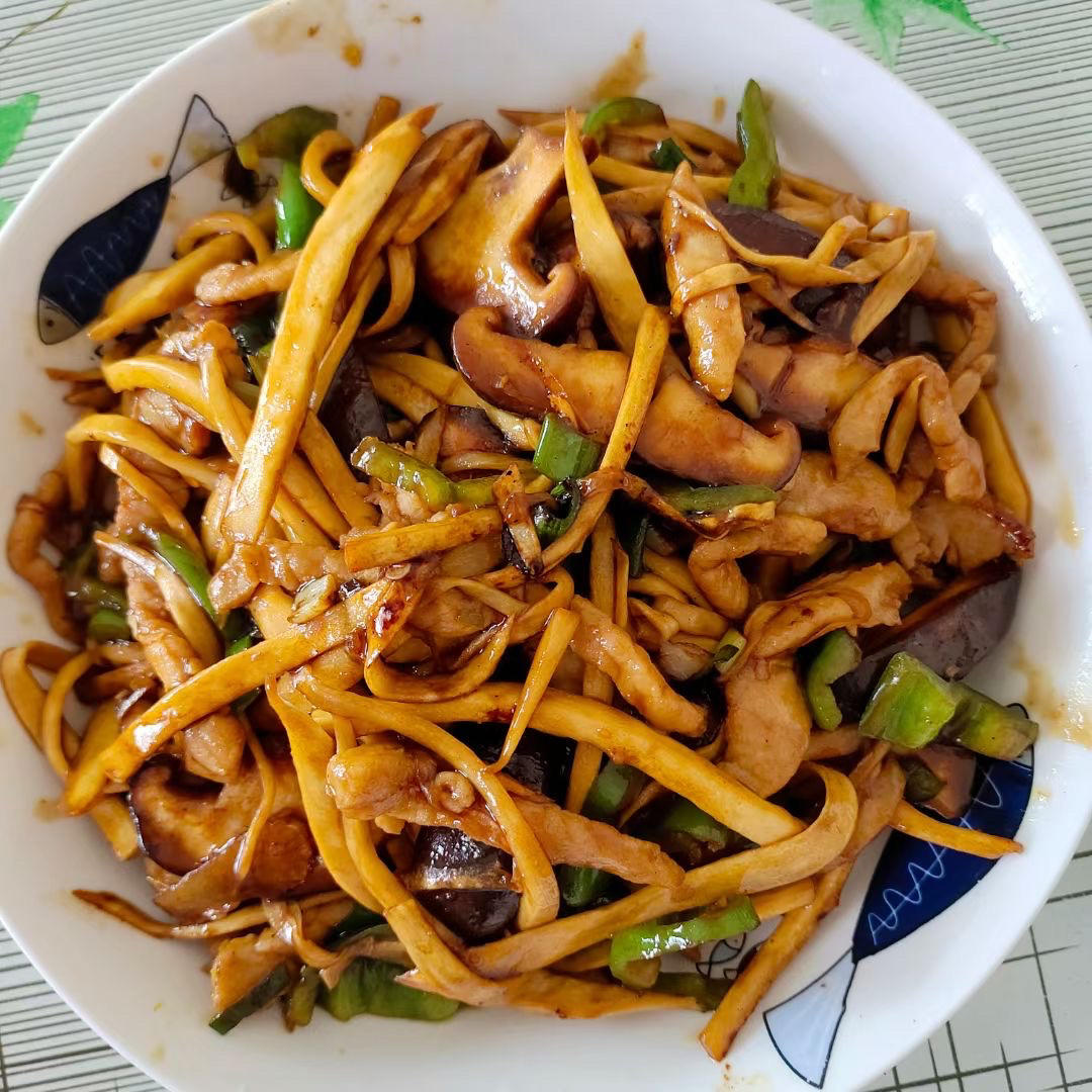 鱼香肉丝|色香味俱全的下饭神菜