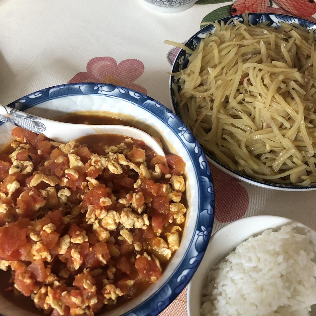 如何做出多汁的西红柿炒鸡蛋