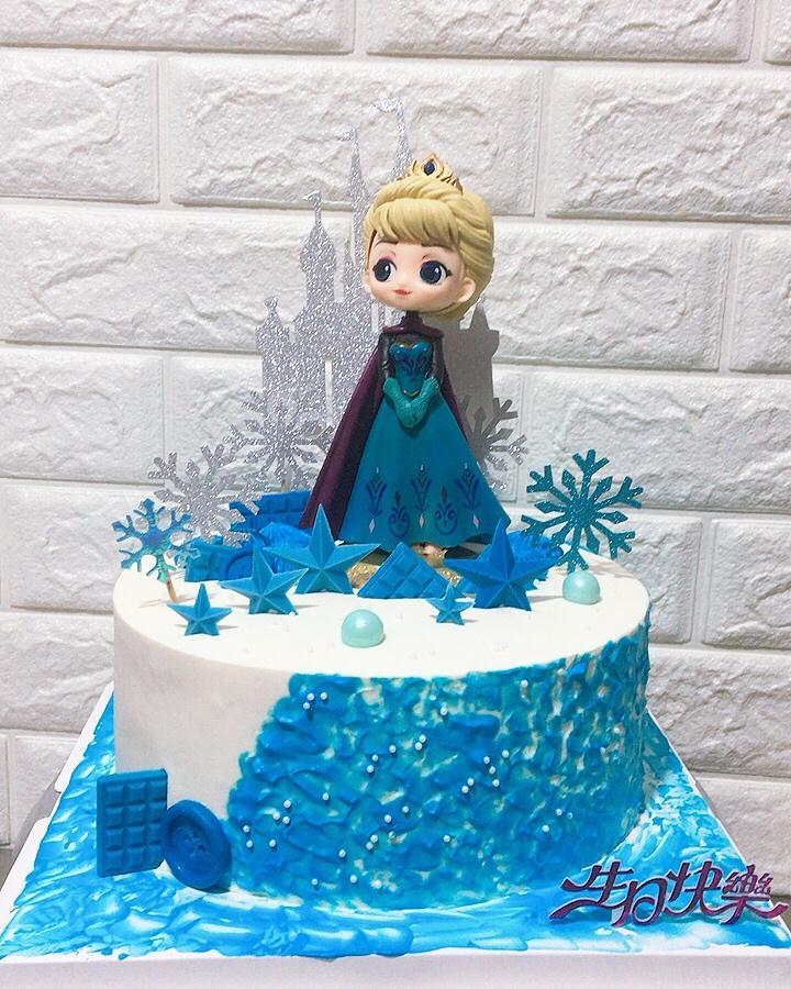 冰雪奇缘主题蛋糕