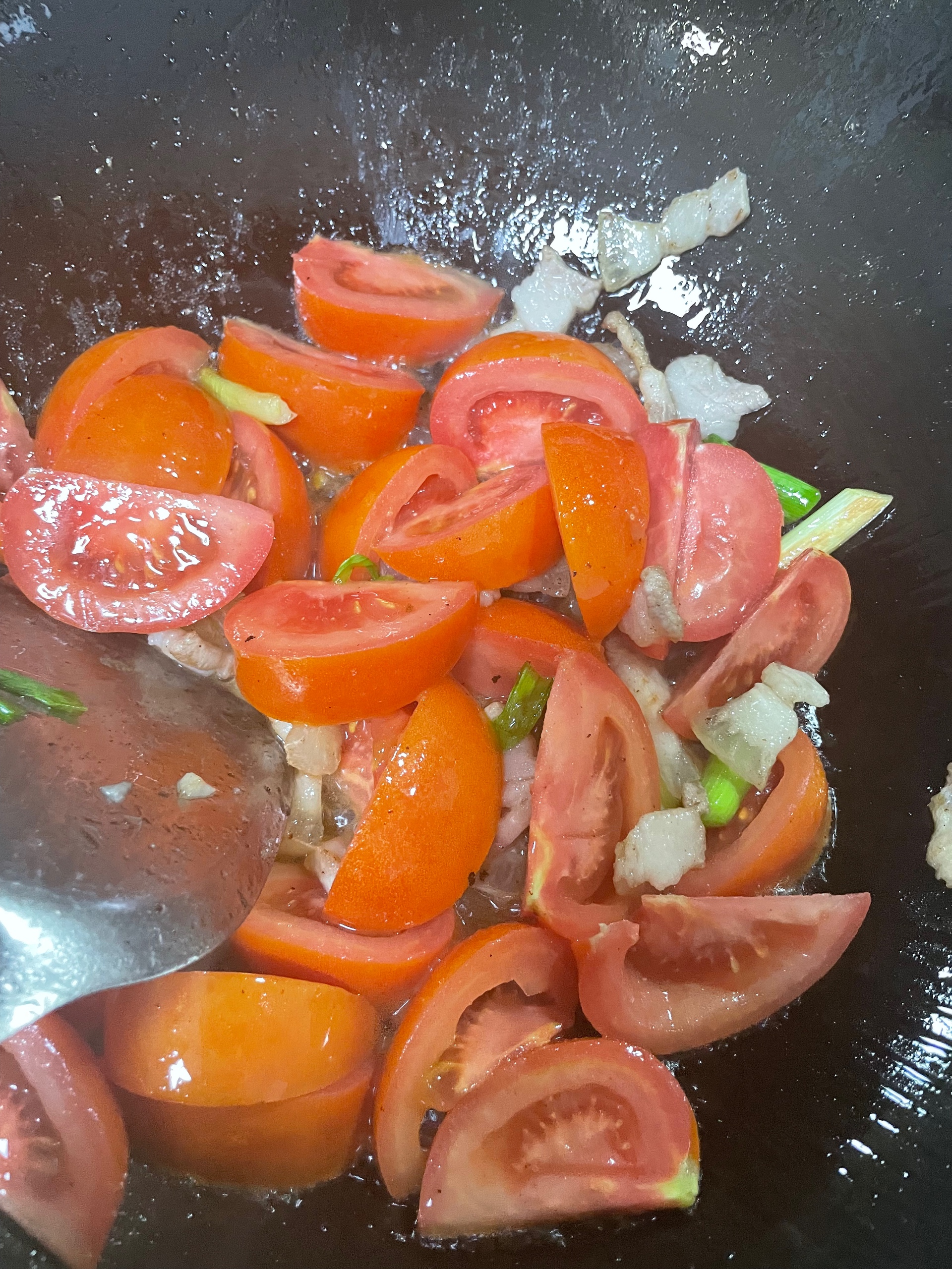 番茄闷豆腐的做法 步骤5