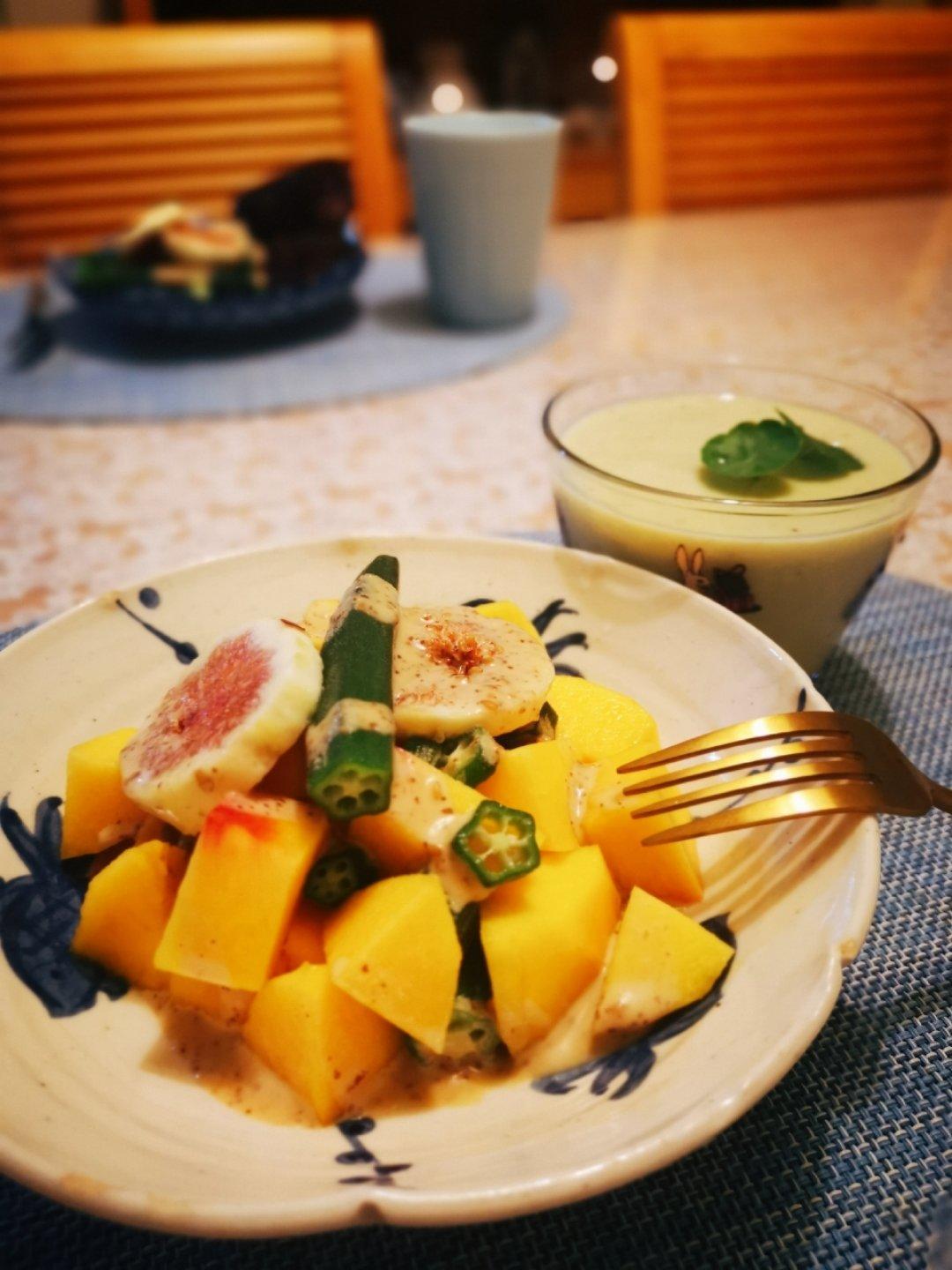 减脂餐/紫薯鸡蛋蔬菜沙拉
