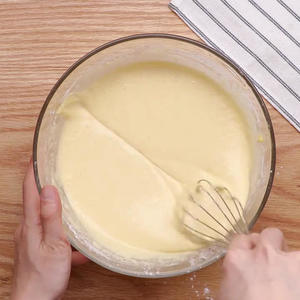 芦笋火腿肠咸蛋糕的做法 步骤3