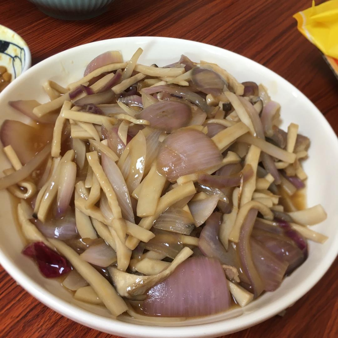 洋葱遇到杏鲍菇