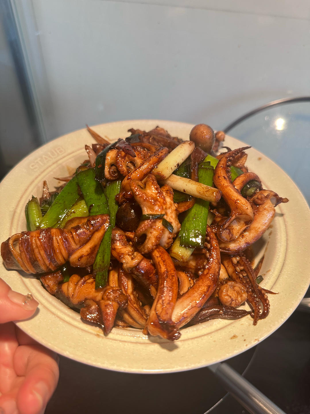 爆炒鱿鱼须，加上这一步，可以与铁板鱿鱼媲美