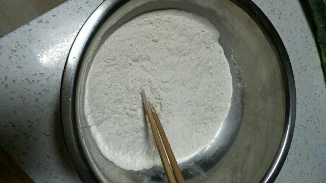 鸡蛋葱油饼                  （更新饼坯保存方法）