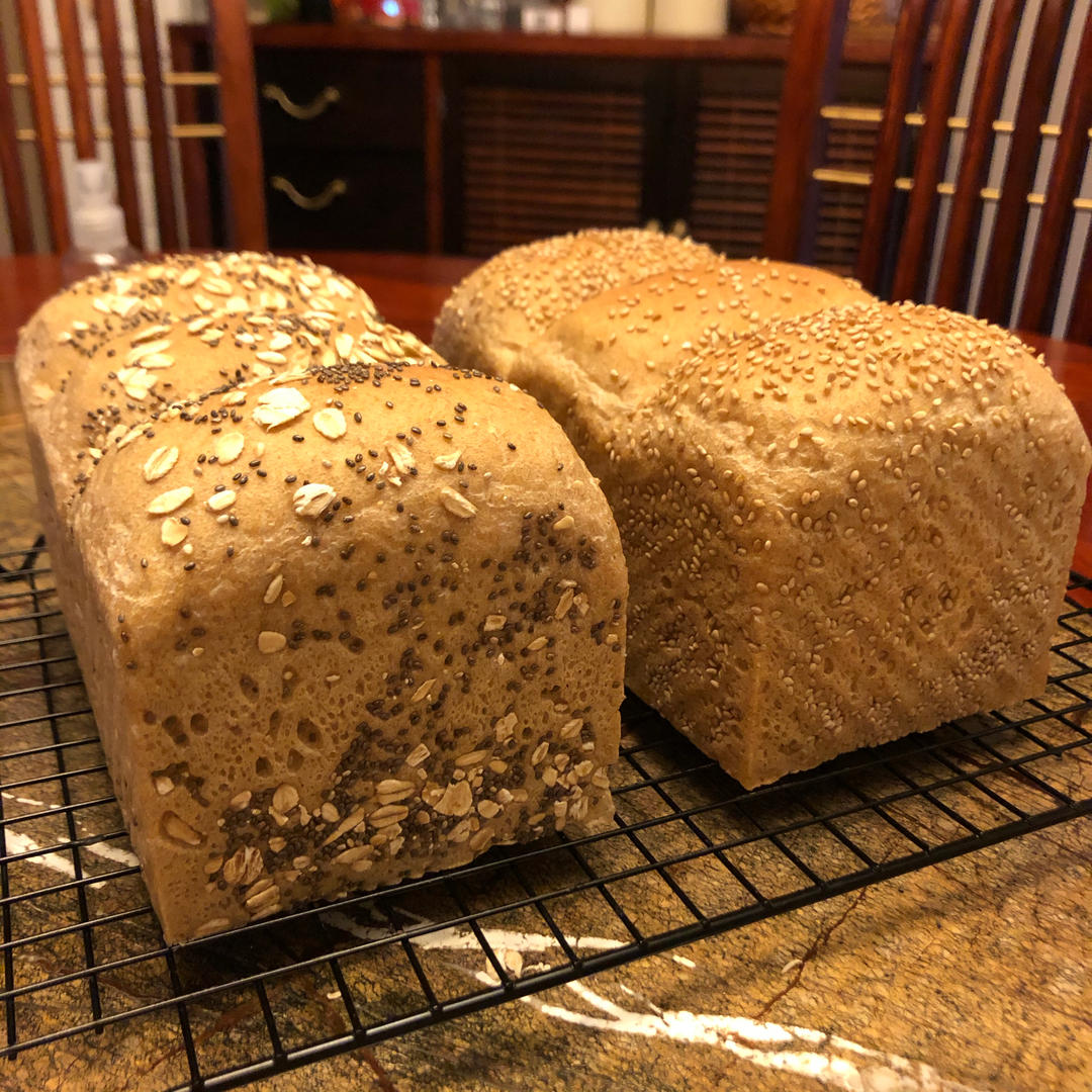 65%全麦吐司 王后粗麸/粗粒全麦粉 无奶低糖低油也可以很松软的粗粒全麦吐司