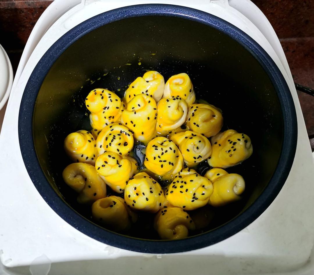 电饭煲做面包，不用黄油，不用面包机，照步骤做一定成功