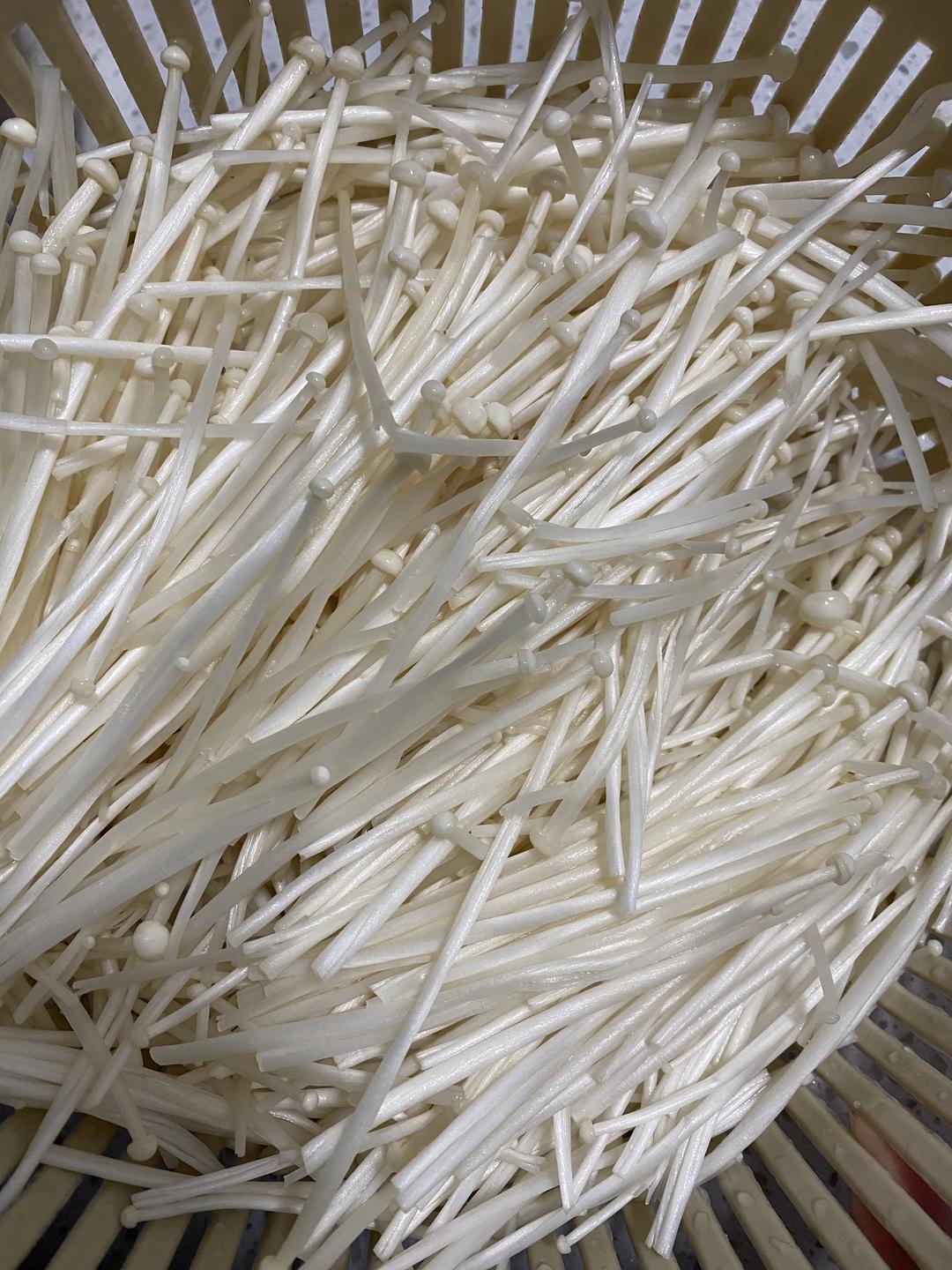 懒人酸菜鱼的做法 步骤2