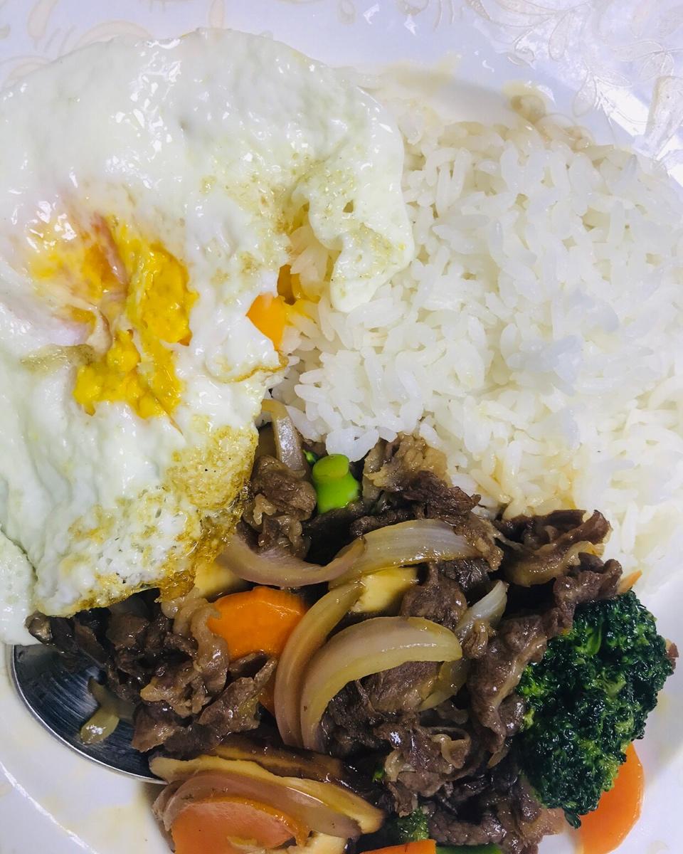 肥牛饭