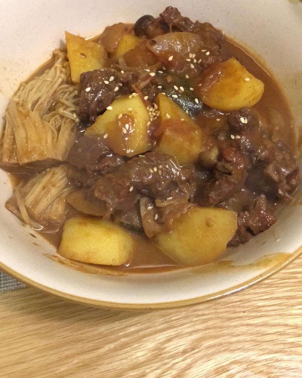番茄土豆炖牛腩