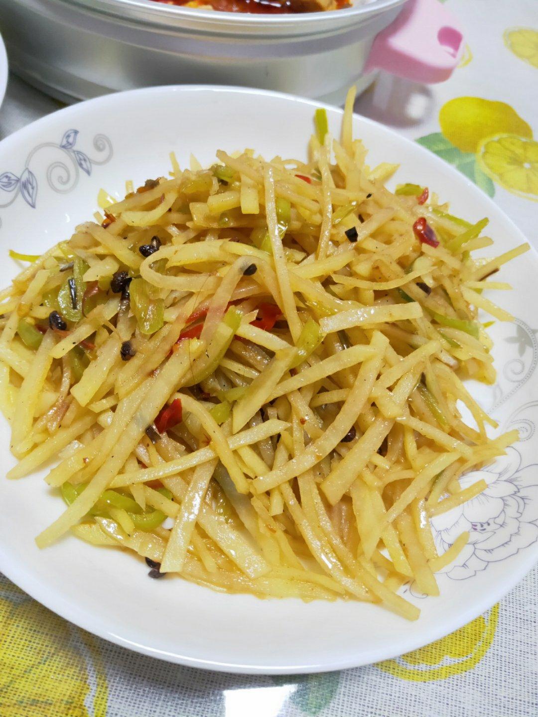 「非原创」最好吃的酸辣土豆丝