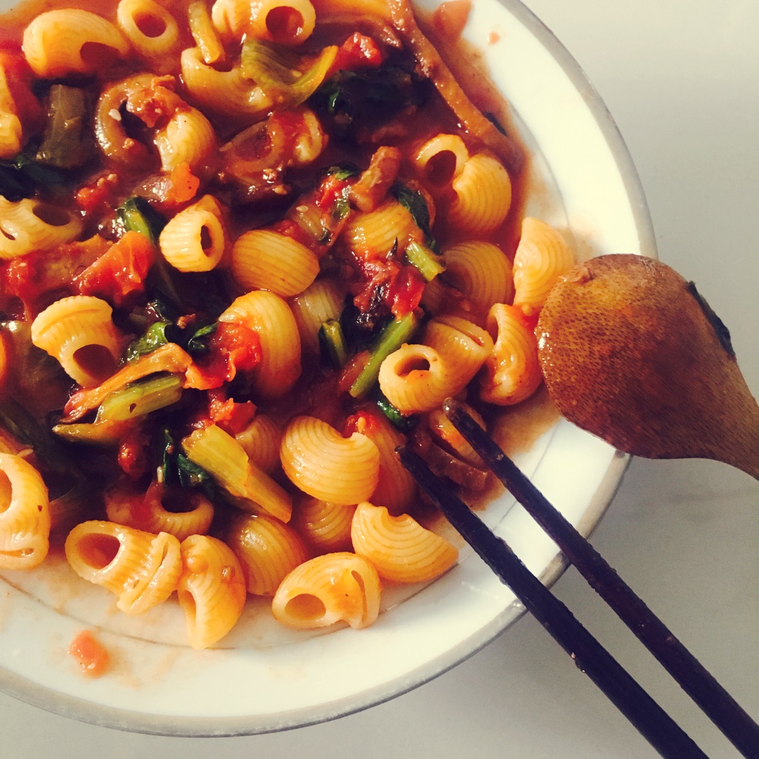 番茄肉酱鸡斗面